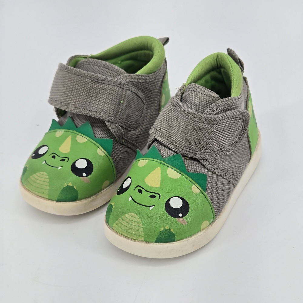ikiki Fierce Dragon Leo Longfire Squeaky Toddler Shoes Green Gray Size 7 M01189